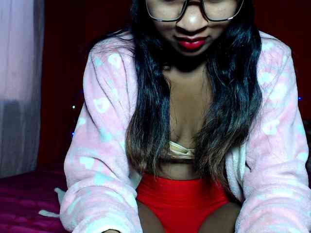 Monicka1 webcam