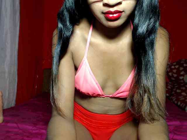 Monicka1 webcam