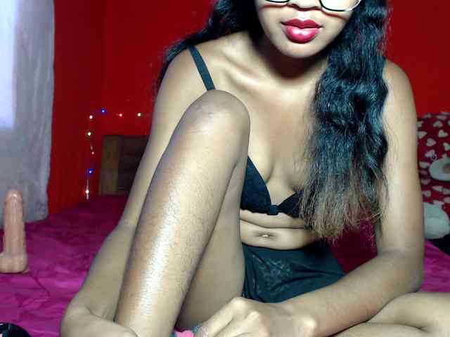 Monicka1 webcam