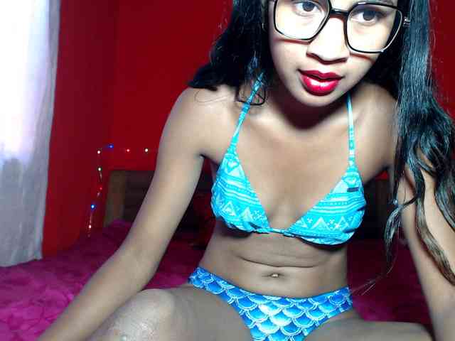 Monicka1 webcam