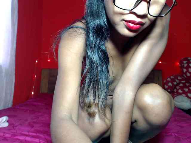 Monicka1 webcam