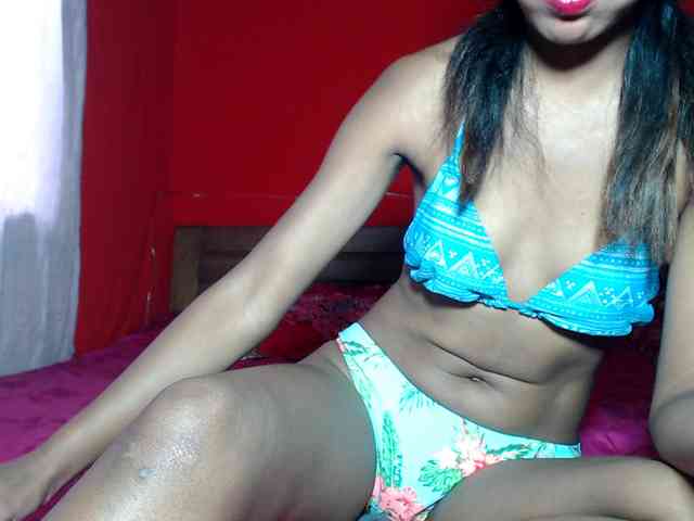 Monicka1 webcam