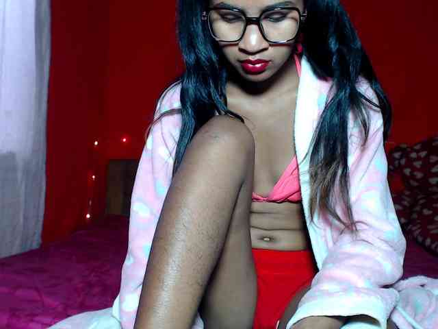 Monicka1 webcam