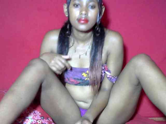 Model: AMICKA