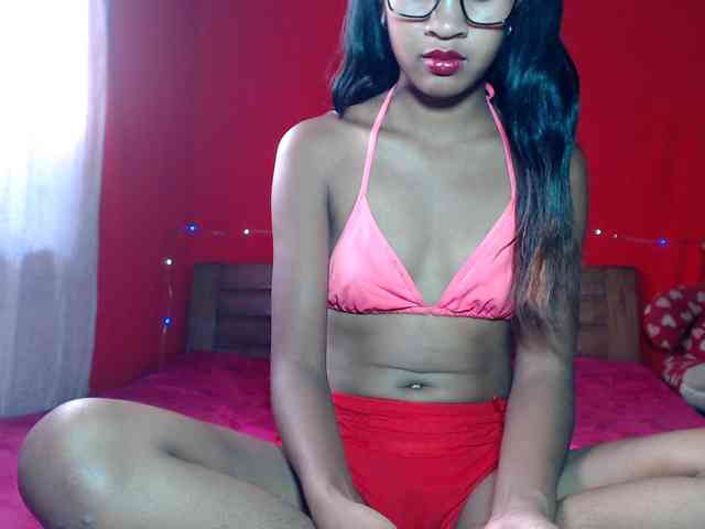Monicka1 webcam