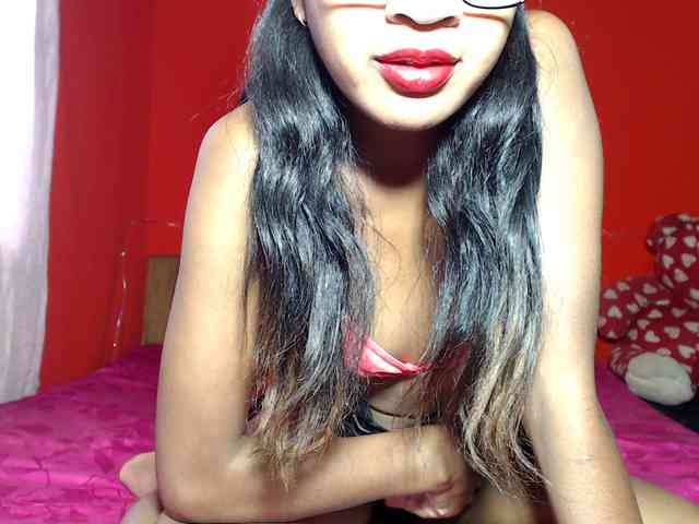 Monicka1 webcam