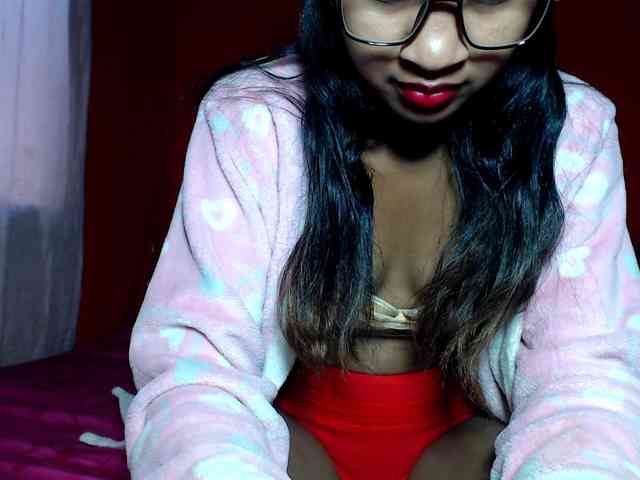 Monicka1 webcam