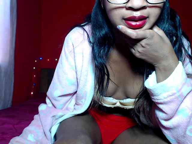 Monicka1 webcam