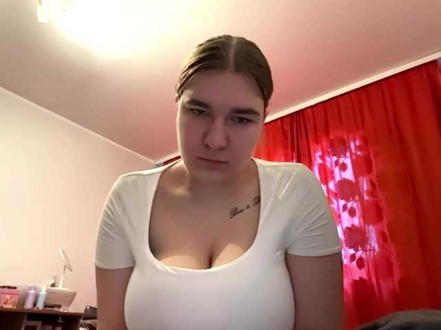 ToyaDerringer's BongaCams show and profile