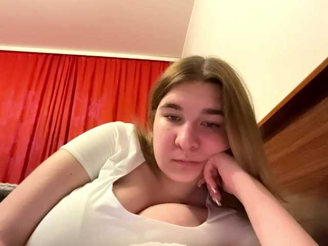 ToyaDerringer's BongaCams show and profile