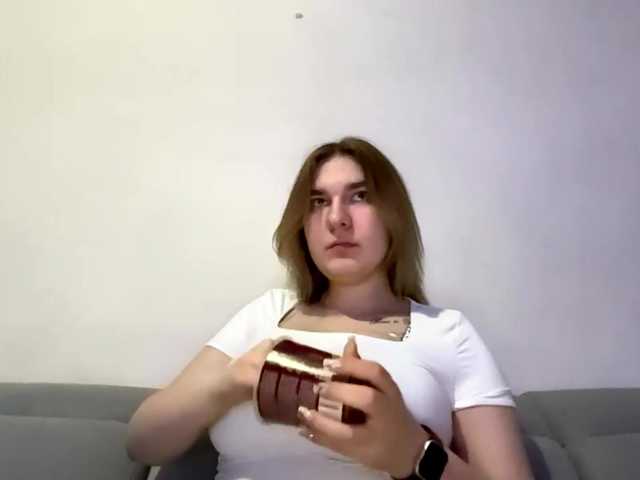 ToyaDerringer's BongaCams show and profile