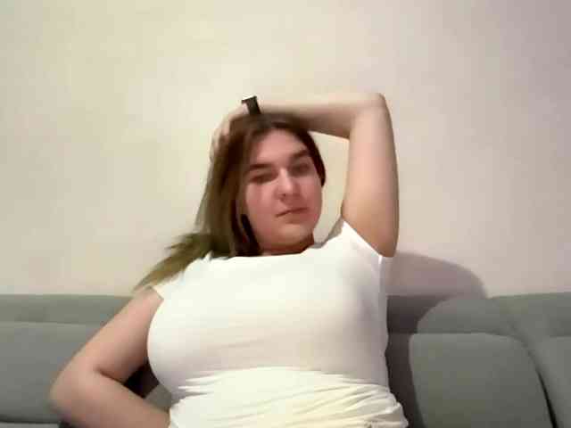 ToyaDerringer webcam