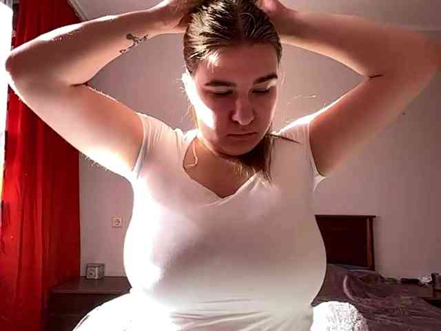 ToyaDerringer webcam