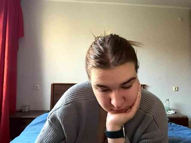 ToyaDerringer webcam