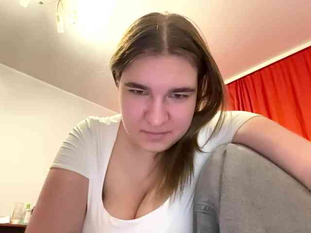 ToyaDerringer webcam