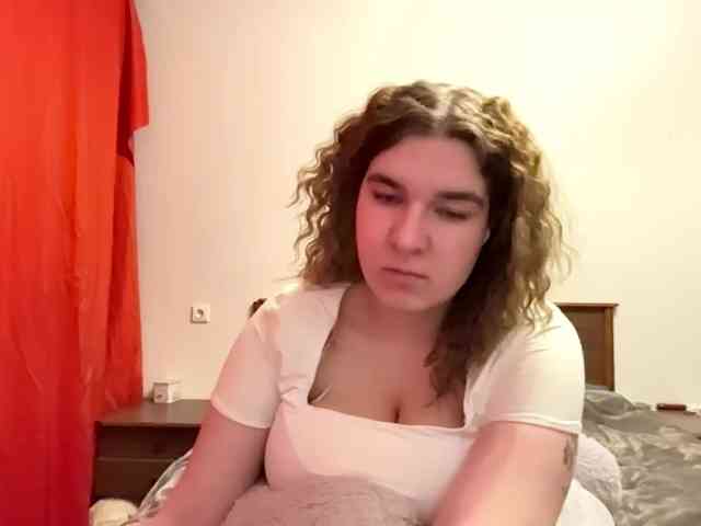 ToyaDerringer webcam