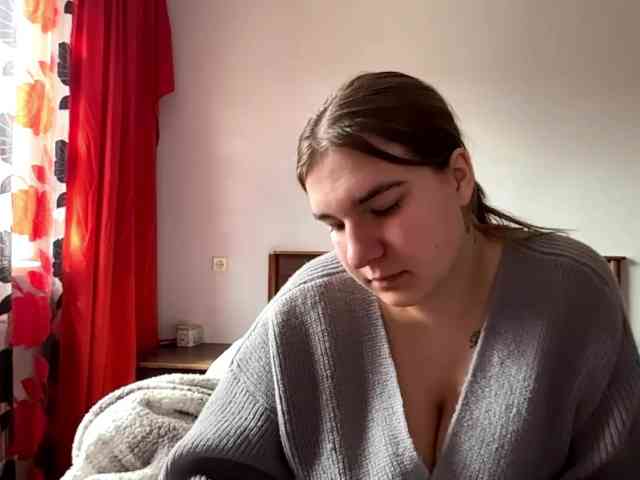 ToyaDerringer webcam