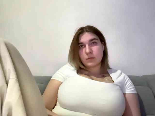 ToyaDerringer webcam