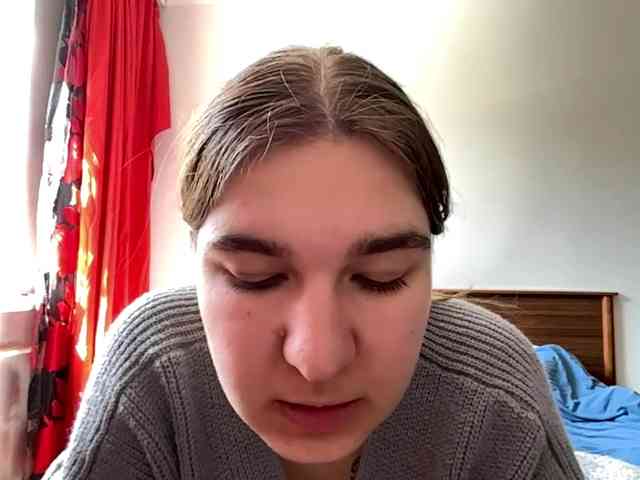 ToyaDerringer webcam