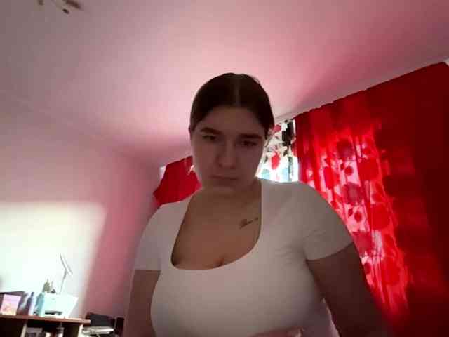 ToyaDerringer webcam