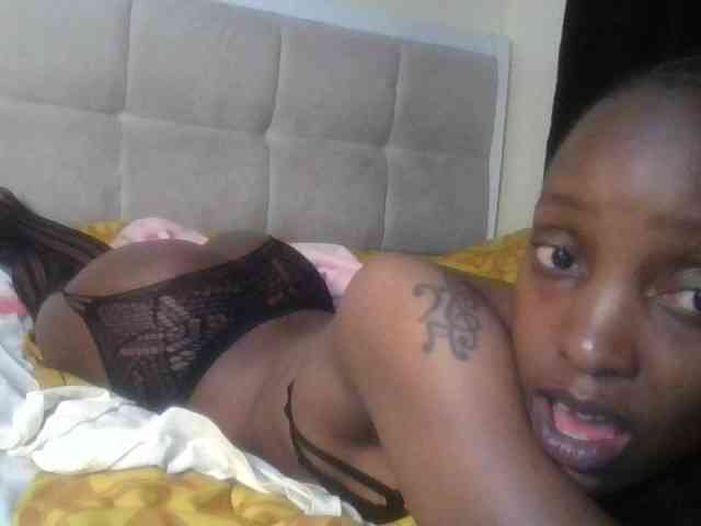Sexykikie webcam