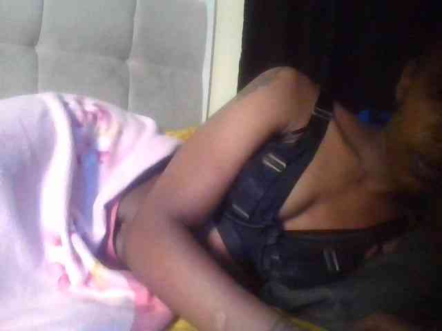 Sexykikie webcam