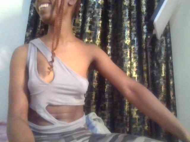 Sexykikie Live Webcam on BongaCams