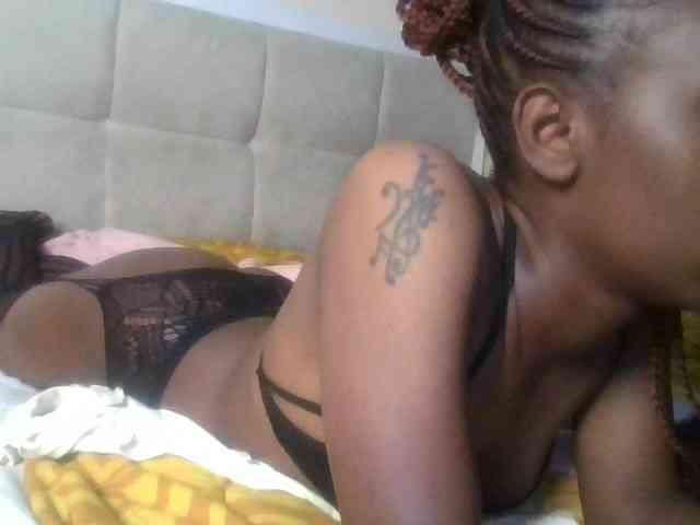 Sexykikie webcam