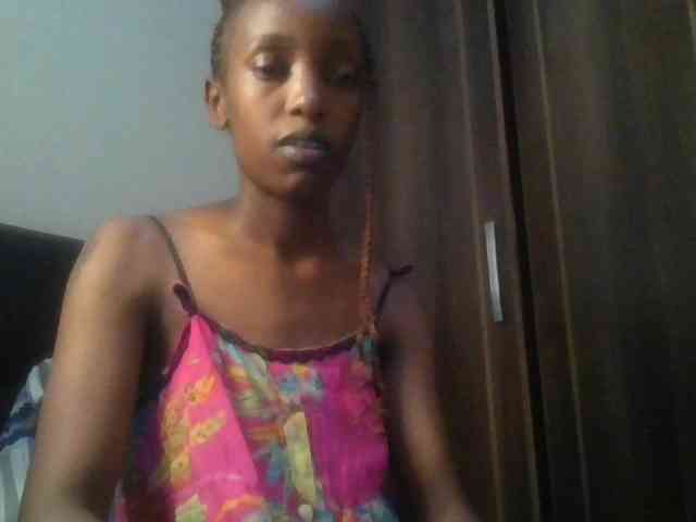 Sexykikie webcam