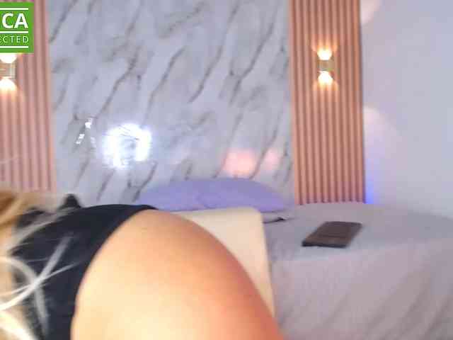 caisebigtits webcam