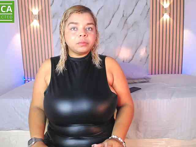 caisebigtits caisebigtits