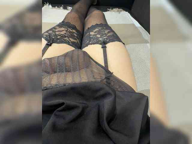 Linatrans Live Webcam on BongaCams
