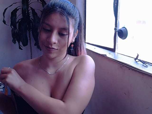 Maye-dan live webcam show