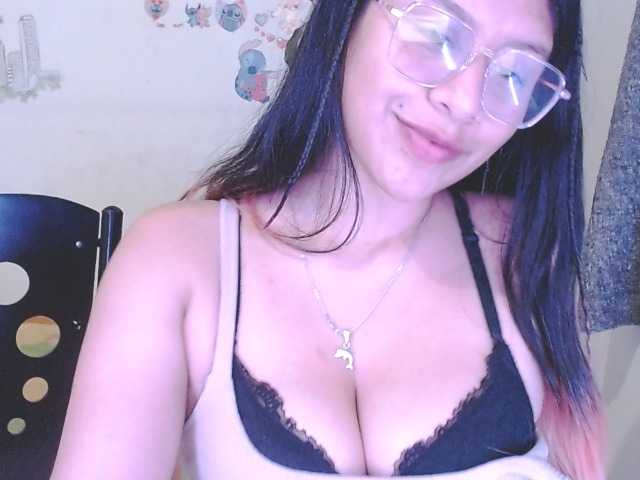 Maye-dan live cam on BongaCams