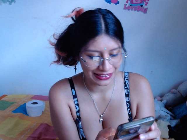 Maye-dan live cam on BongaCams