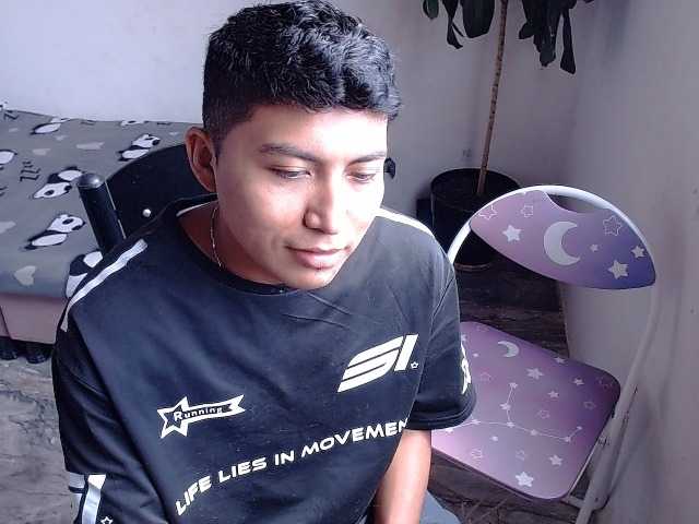 Maye-dan live webcam show