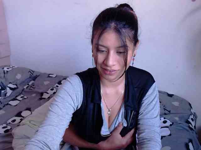 Maye-dan Sex Cam Show