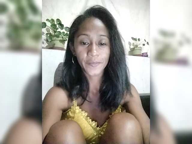 Mirah2026 live cam on BongaCams