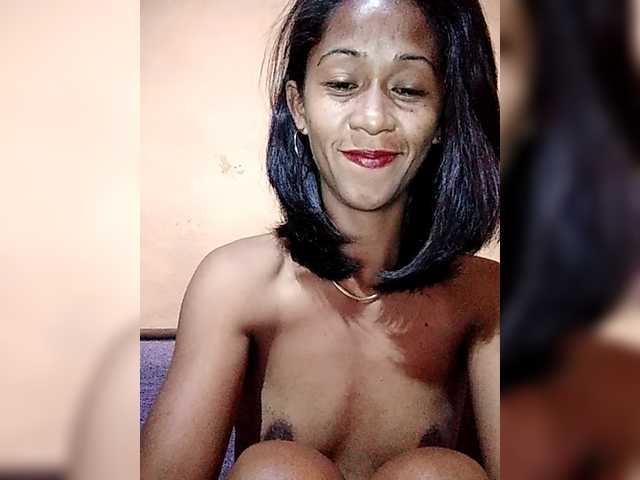 Mirah2026 live cam on BongaCams