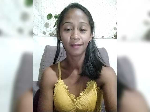 Mirah2026 live cam on BongaCams