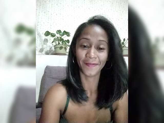 Mirah2026 live cam on BongaCams