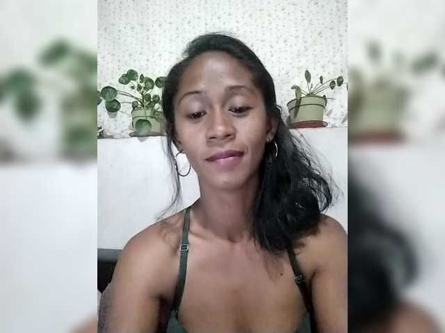 Mirah261 live webcam show
