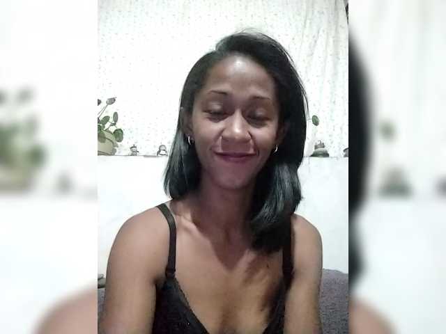 Mirah2026 Live Cam on BongaCams