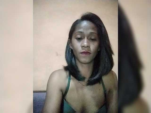 Mirah261 est une amatrice française qui propose des vidéos amateur sur BongaCams. Découvrez les tags indiqués par Mirah261 sur le site de cam girl : Latino/Hispanic,Brunette,Trimmed,