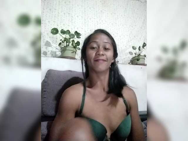 Mirah2026 live cam on BongaCams