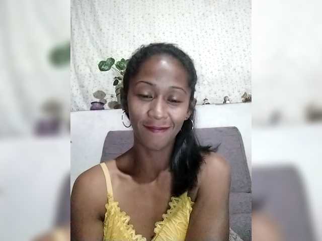 Mirah2026 live cam on BongaCams