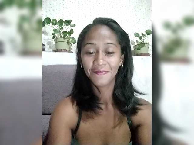 Mirah2026 live cam on BongaCams