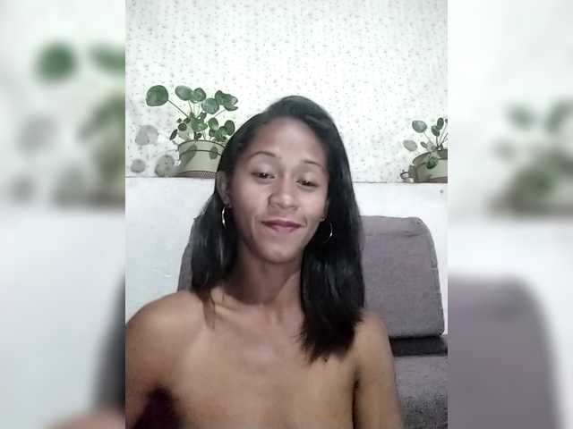 Mirah2026 live cam on BongaCams