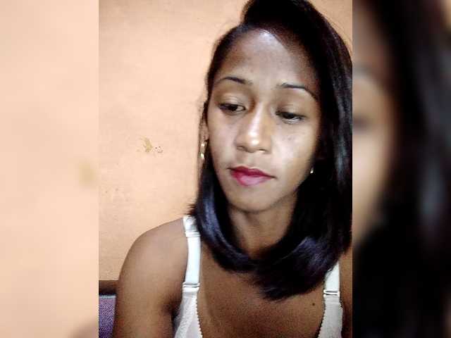 Mirah2026 live cam on BongaCams
