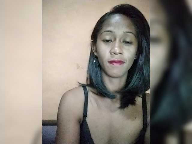 Mirah2026 live cam on BongaCams